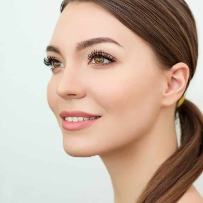modella laminazione ciglia