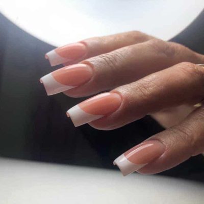 Unghie nude con french bianco - lavoro Master nail Revolution