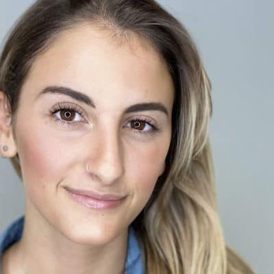 foto lavoro extension ciglia ragazza bionda