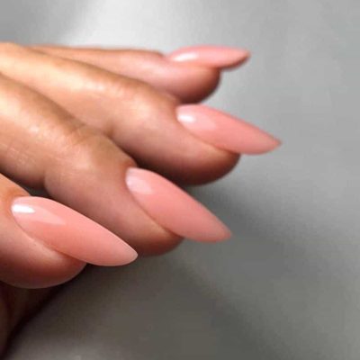 Unghie nude mandorla- lavoro Master nail Revolution