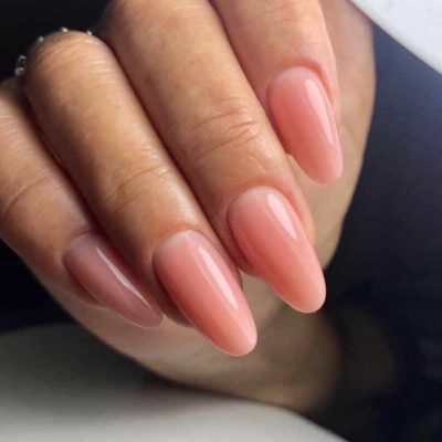 Unghie nude - lavoro Master nail Revolution